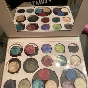 Miscellaneous indie eyeshadows shipped in ofra palette